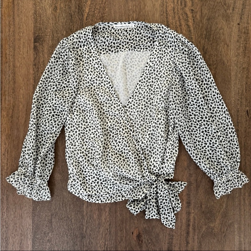 Abercrombie & Fitch Wrap Blouse